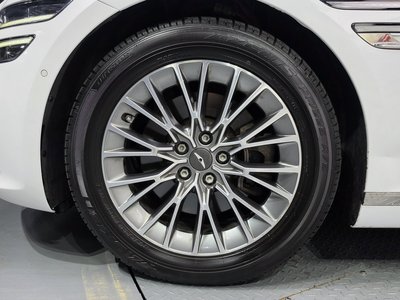 2022 Genesis G80 (RG3) photo 6