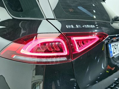 MERCEDES-BENZ GLE - 10