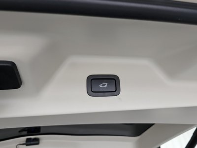 2021 LAND Rover RANGE ROVER — миниатюра 32