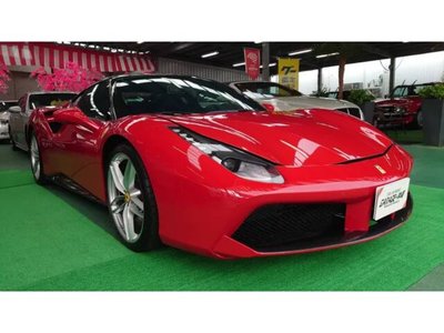 FERRARI 488 - 2