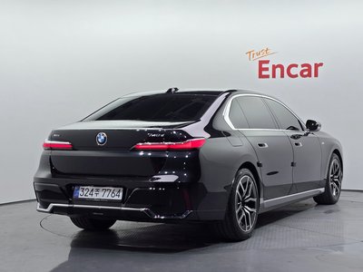 BMW 7 SERIES - 3
