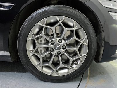 GENESIS G80 (RG3) - 6