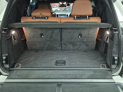 2025 BMW X7 照片 9