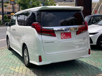 TOYOTA ALPHARD - 8