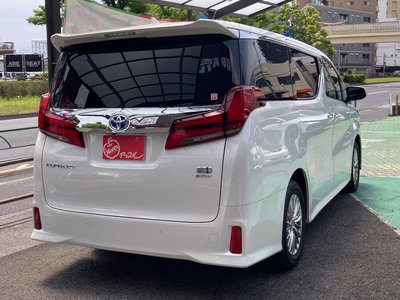 TOYOTA ALPHARD - 10