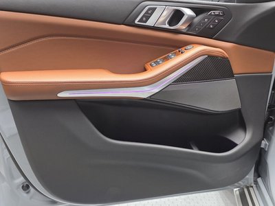 2025 BMW X7 — миниатюра 14