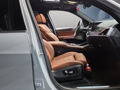 2025 BMW X7 — миниатюра 16