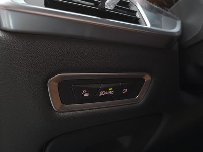 2025 BMW X7 — миниатюра 24