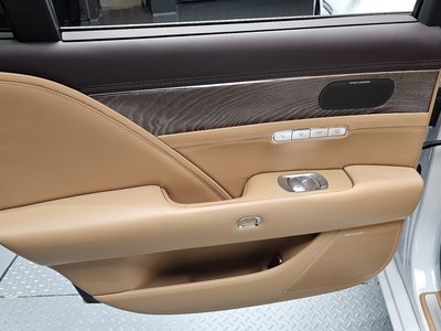 2022 Genesis G90 (RS4) — миниатюра 15
