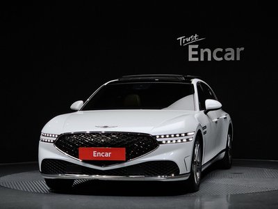 صورة 2 لـ 2022 Genesis G90 (RS4)