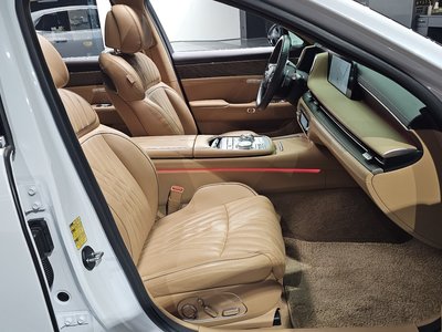 2022 Genesis G90 (RS4) — миниатюра 16