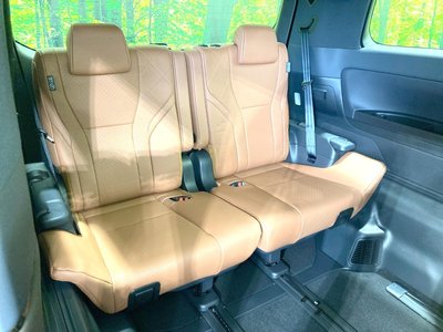 صورة 10 لـ 2026 Toyota VELLFIRE