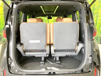 صورة مصغرة 11 لـ 2026 Toyota VELLFIRE