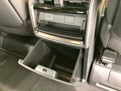 صورة مصغرة 44 لـ 2026 Toyota VELLFIRE