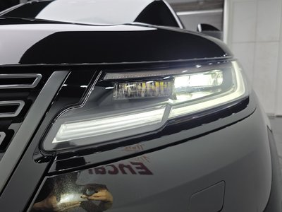 2025 LAND Rover RANGE ROVER VELAR thumbnail 17
