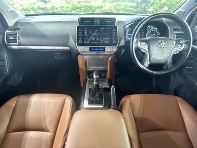 TOYOTA LAND CRUISER PRADO - 2