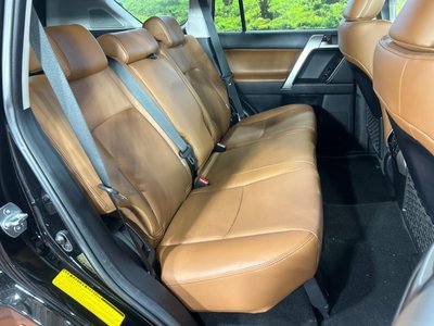 TOYOTA LAND CRUISER PRADO - 10