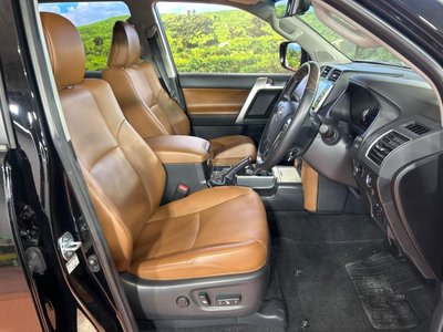 TOYOTA LAND CRUISER PRADO - 9