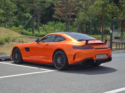 صورة 3 لـ 2017 Mercedes-BENZ GT AMG