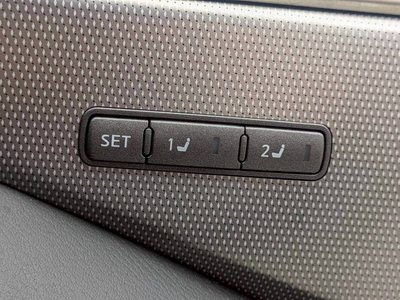 2023 NISSAN SKYLINE 缩略图 15