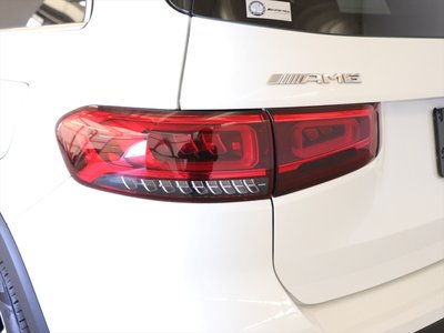 MERCEDES-BENZ GLB AMG - 9