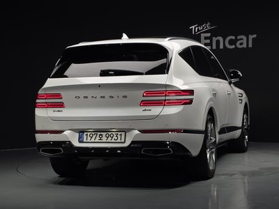 صورة 4 لـ 2022 Genesis GV80