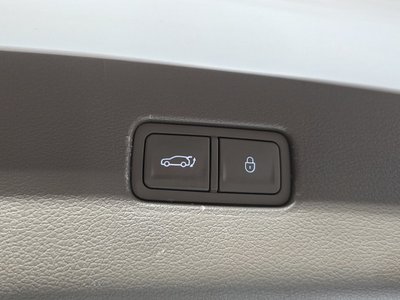 صورة مصغرة 46 لـ 2022 Genesis GV80