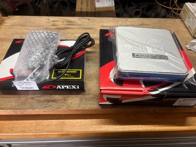 NISSAN SKYLINE GT-R - 4