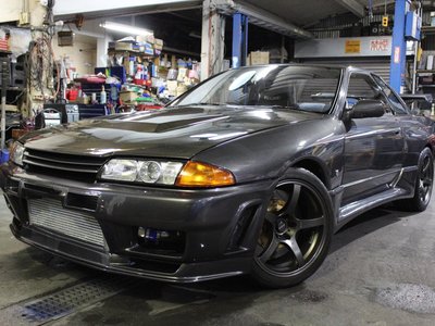 NISSAN SKYLINE GT-R - 1