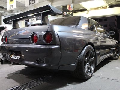 NISSAN SKYLINE GT-R - 2