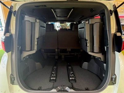 صورة مصغرة 13 لـ 2026 Toyota ALPHARD