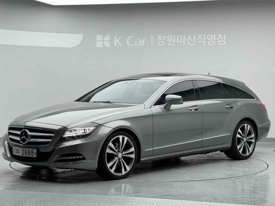 MERCEDES-BENZ CLS - 1