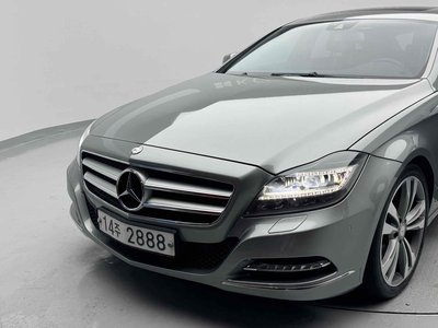 MERCEDES-BENZ CLS - 8