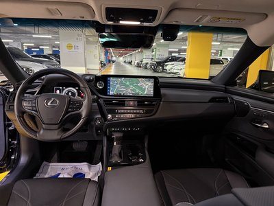 2025 Lexus ES 照片 9