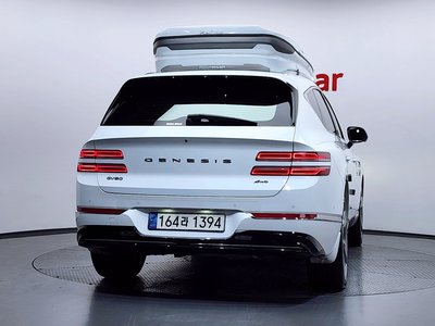 GENESIS GV80 - 3