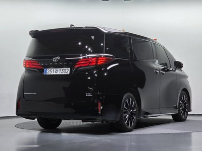 2025 TOYOTA ALPHARD photo 3
