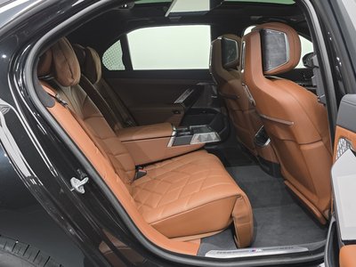 صورة مصغرة 11 لـ 2026 BMW 7 SERIES