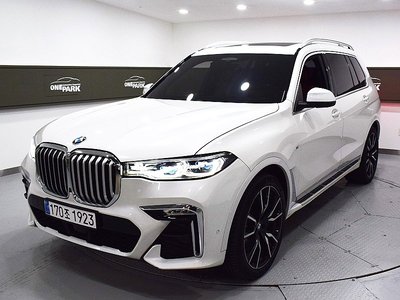 2022 BMW X7 照片 1