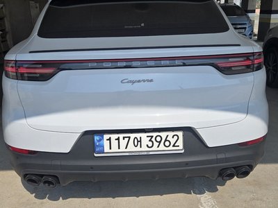 PORSCHE CAYENNE - 4