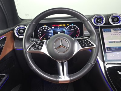 2023 Mercedes-BENZ GLC — миниатюра 13