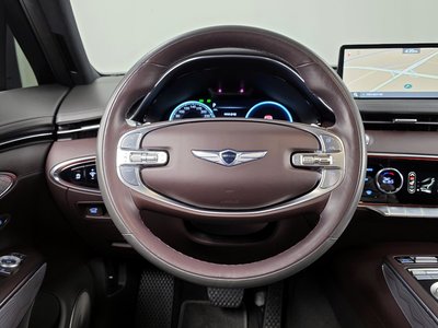 2021 Genesis GV70 — миниатюра 13