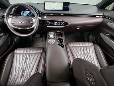 صورة 5 لـ 2021 Genesis GV70