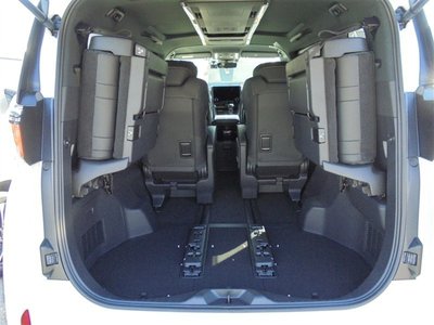 صورة مصغرة 15 لـ 2024 TOYOTA ALPHARD