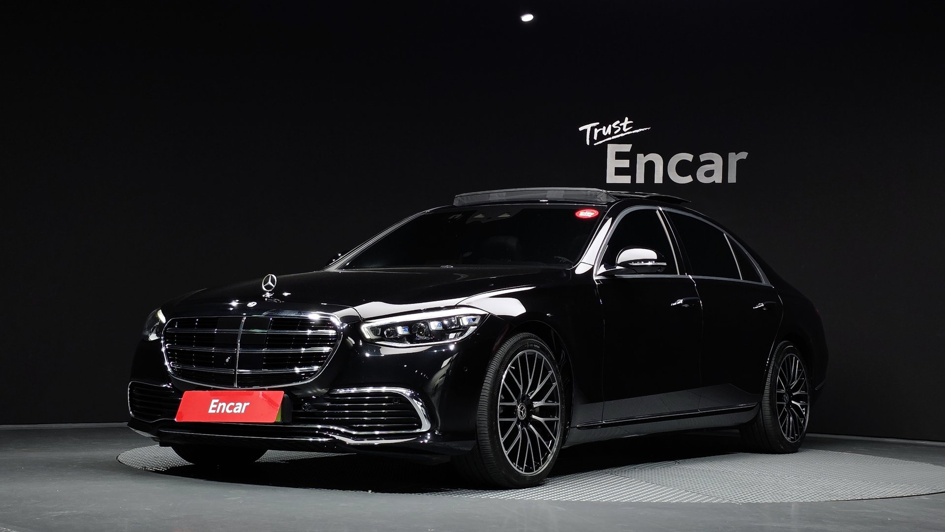 MERCEDES-BENZ S-CLASS - View 1