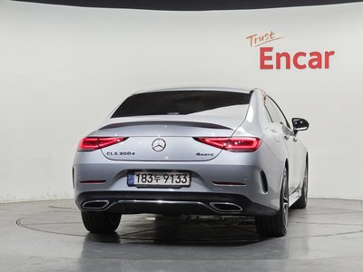 صورة 3 لـ 2023 Mercedes-BENZ CLS