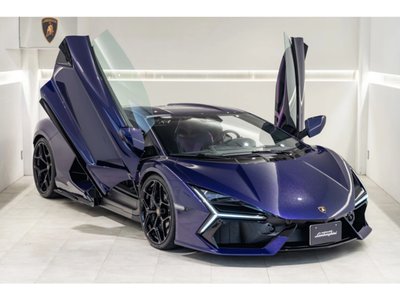 2024 Lamborghini REVUELTO photo 2