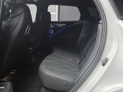 صورة مصغرة 18 لـ 2023 BMW XM