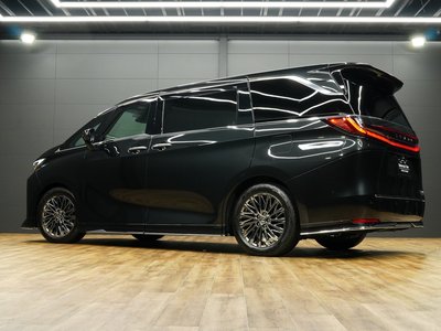صورة مصغرة 52 لـ 2024 Lexus LM