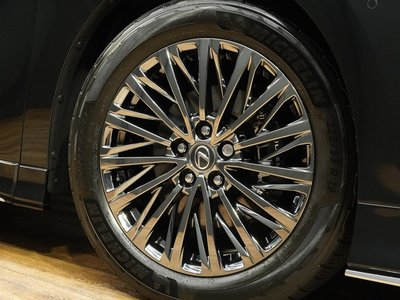صورة مصغرة 50 لـ 2024 Lexus LM