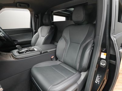 صورة مصغرة 73 لـ 2024 Lexus LM